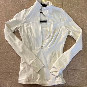 Lululemon define jacket half zip. White size 4
